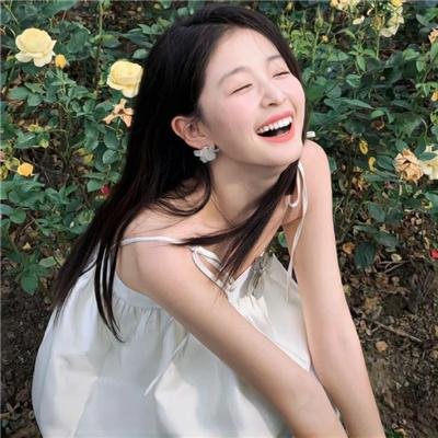 向下扭曲